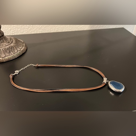 Silpada 925 sterling silver and blue jade necklace. - Picture 3 of 6